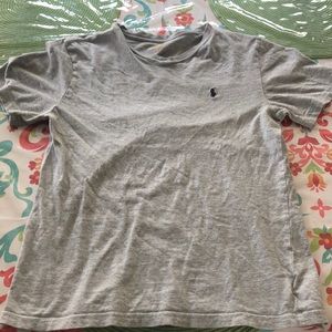 Short sleeved gray polo tee